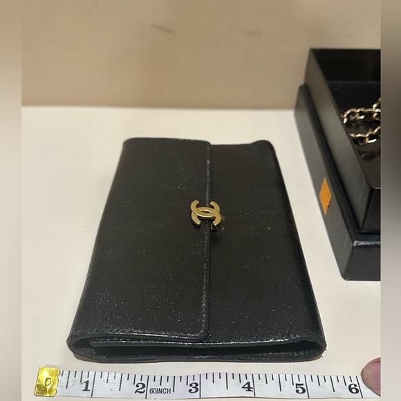 Chanel Large Caviar Vintage Wallet/Mini Bag with Box *Flawed* - Picture 3 of 13
